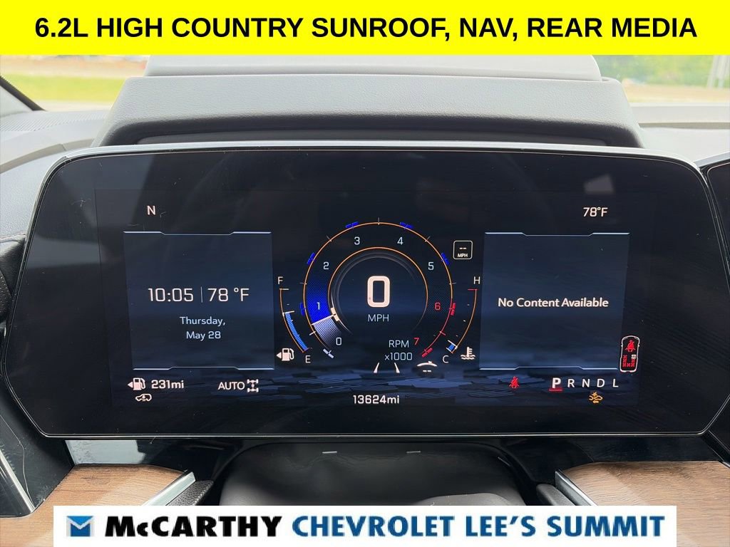 Used 2025 Chevrolet Tahoe High Country AWD/4WD image 18