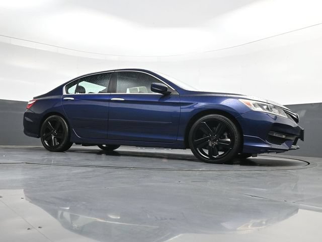 Used 2017 Honda Accord Sport Special Edition image 29