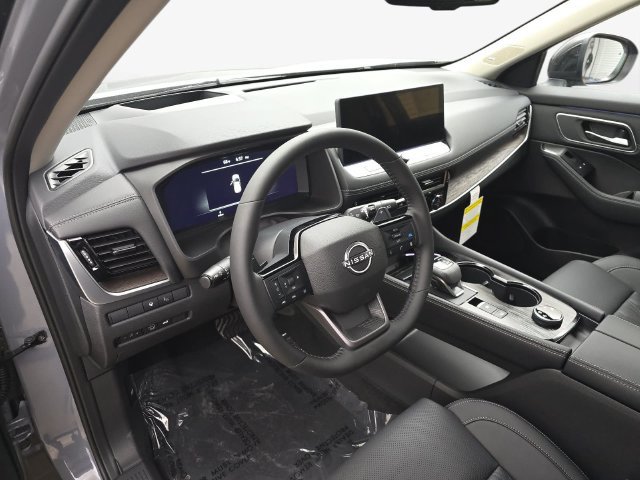 New 2026 Nissan Rogue Platinum w/ Platinum Premium Package AWD/4WD image 16