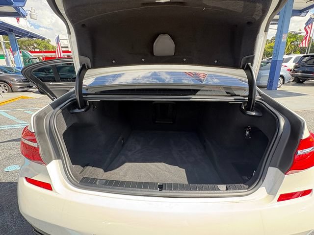 Used 2018 BMW 750i xDrive AWD/4WD image 17
