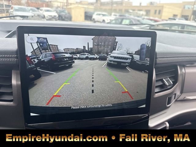 Used 2024 Ford Expedition Max XLT image 25