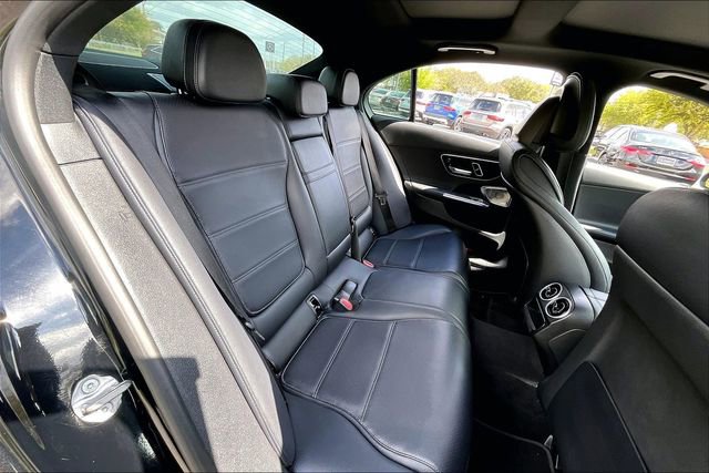 Used 2022 Mercedes-Benz C 300 Sedan image 22