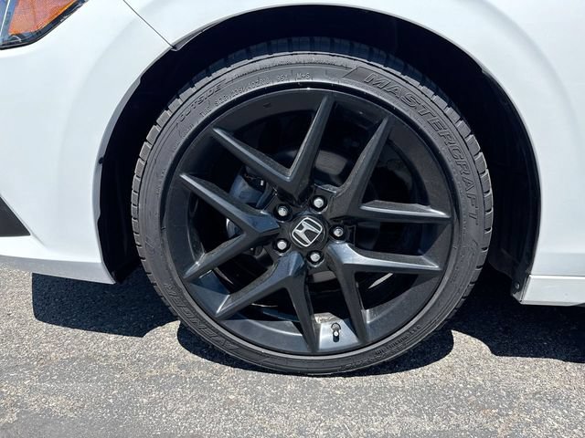 Used 2023 Honda Civic Sport image 10