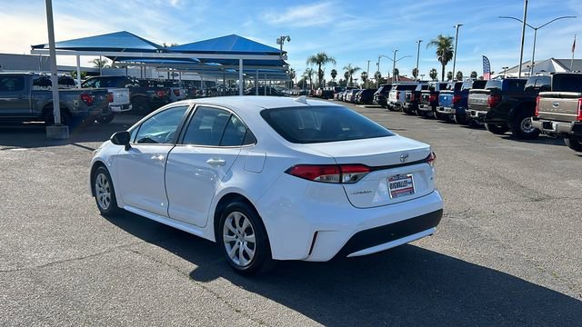 Used 2022 Toyota Corolla LE w/ Carpet Mat Package (TMS) image 5