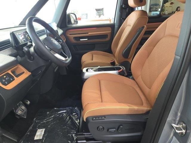 New 2025 Volkswagen ID. Buzz Pro S image 16