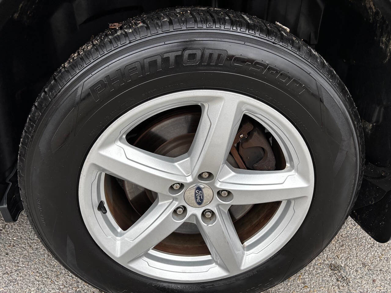 Used 2016 Ford Explorer XLT image 21