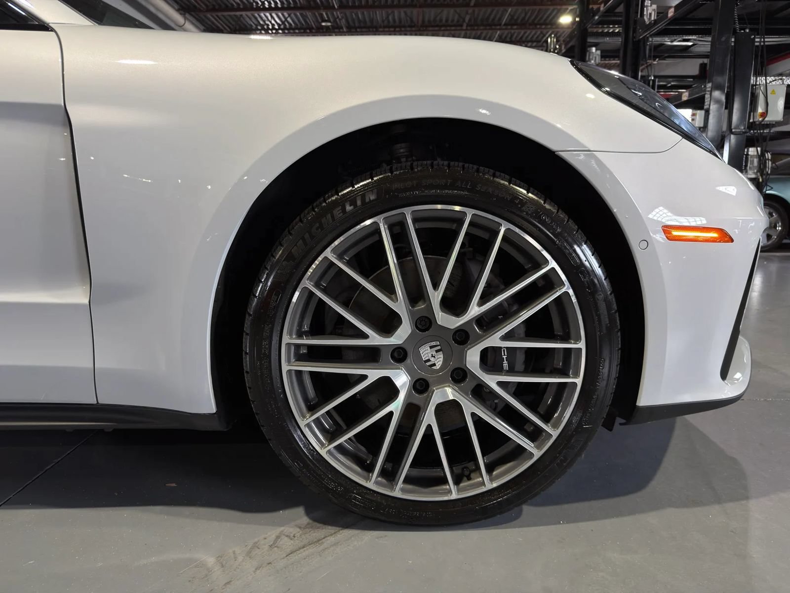 Used 2024 Porsche Panamera image 56