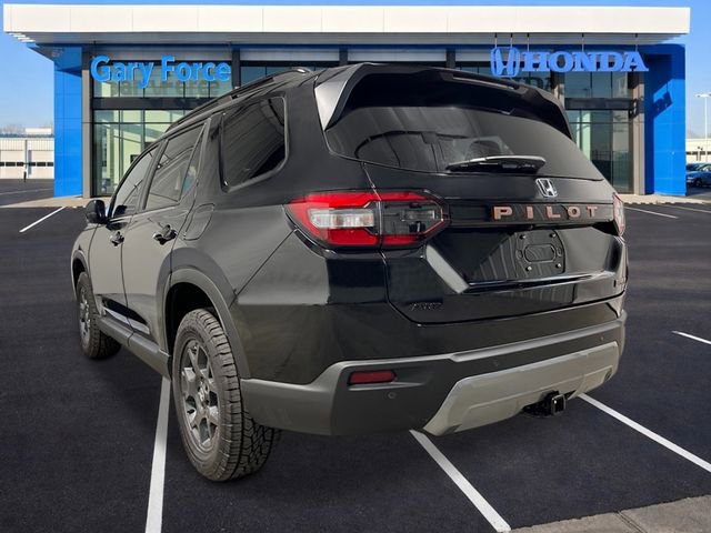 New 2026 Honda Pilot TrailSport image 3