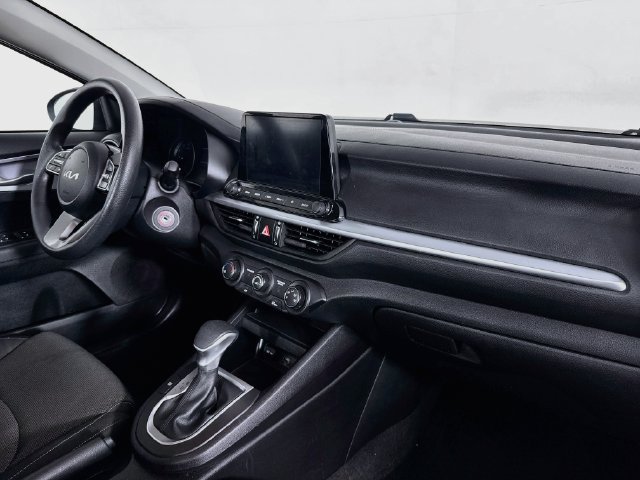 Used 2024 Kia Forte LXS FWD image 26