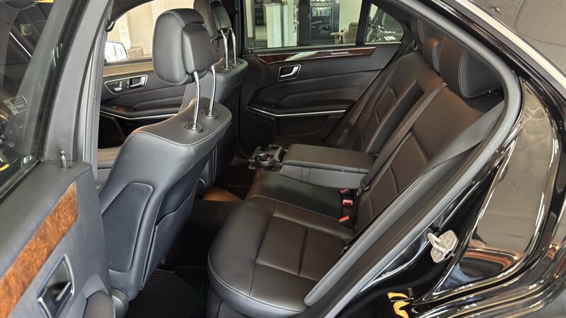 Used 2015 Mercedes-Benz E 350 4MATIC Sedan image 20