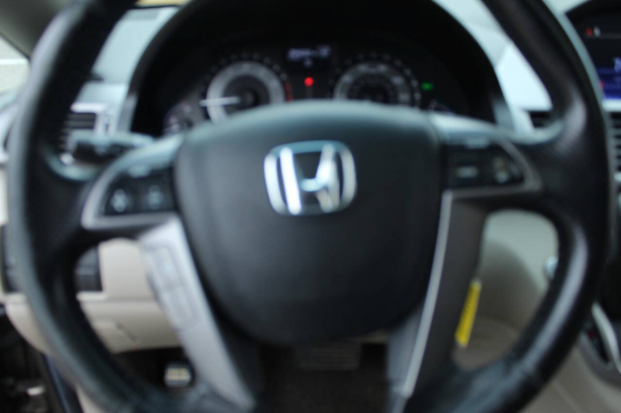 Used 2012 Honda Odyssey EX-L image 17