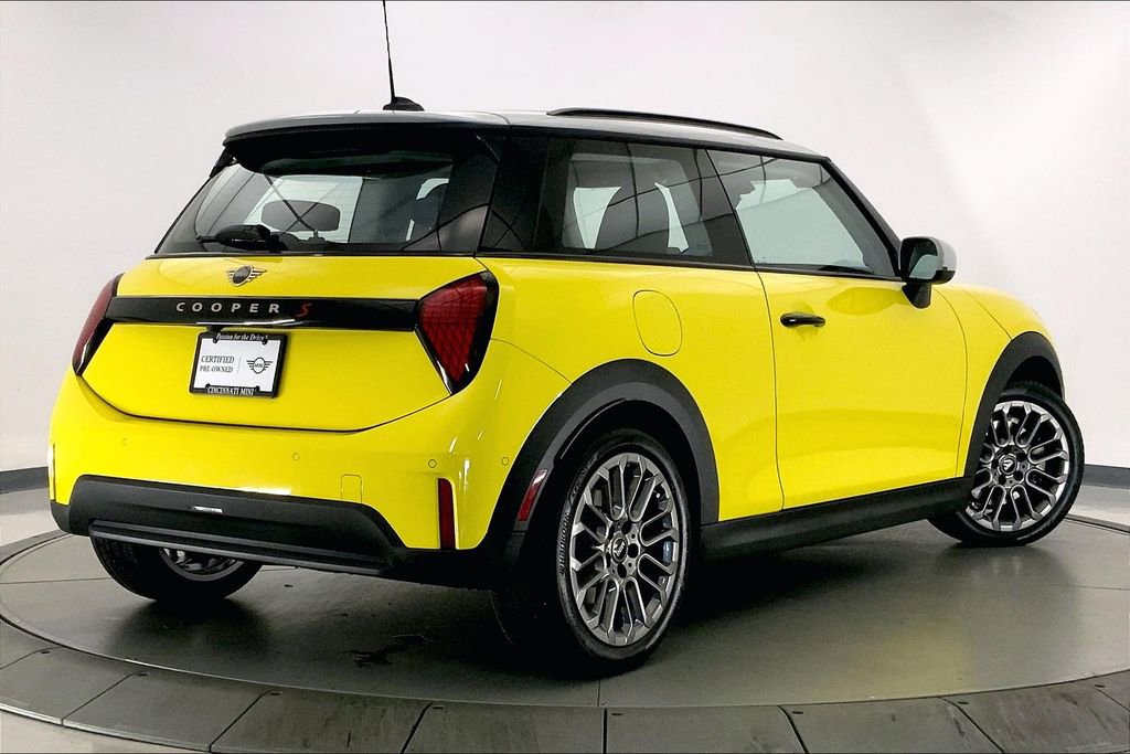 Certified 2025 MINI Cooper S image 12