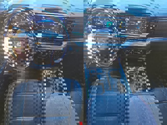 Used 2023 Chevrolet Silverado 1500 High Country w/ Technology Package image 10