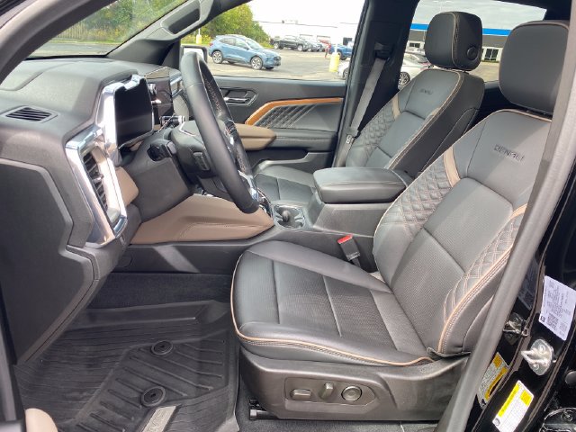 Certified 2024 GMC Canyon Denali AWD/4WD image 17