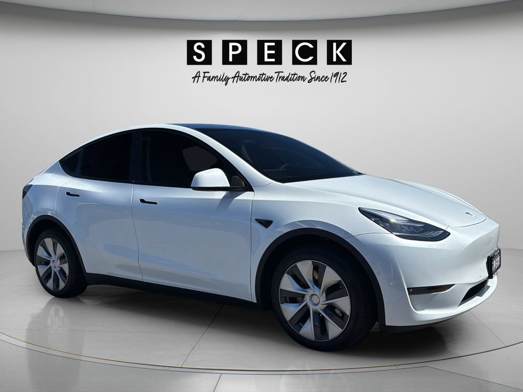 Used 2021 Tesla Model Y Long Range AWD/4WD image 7
