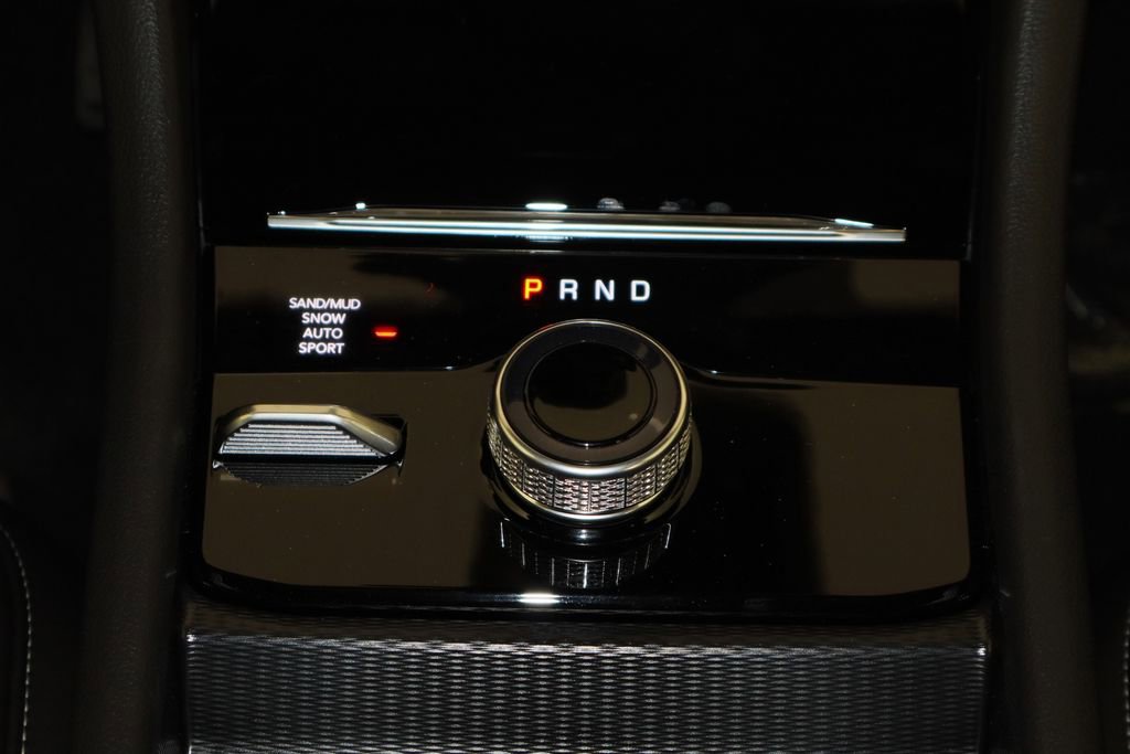 New 2025 Jeep Grand Cherokee Limited image 13