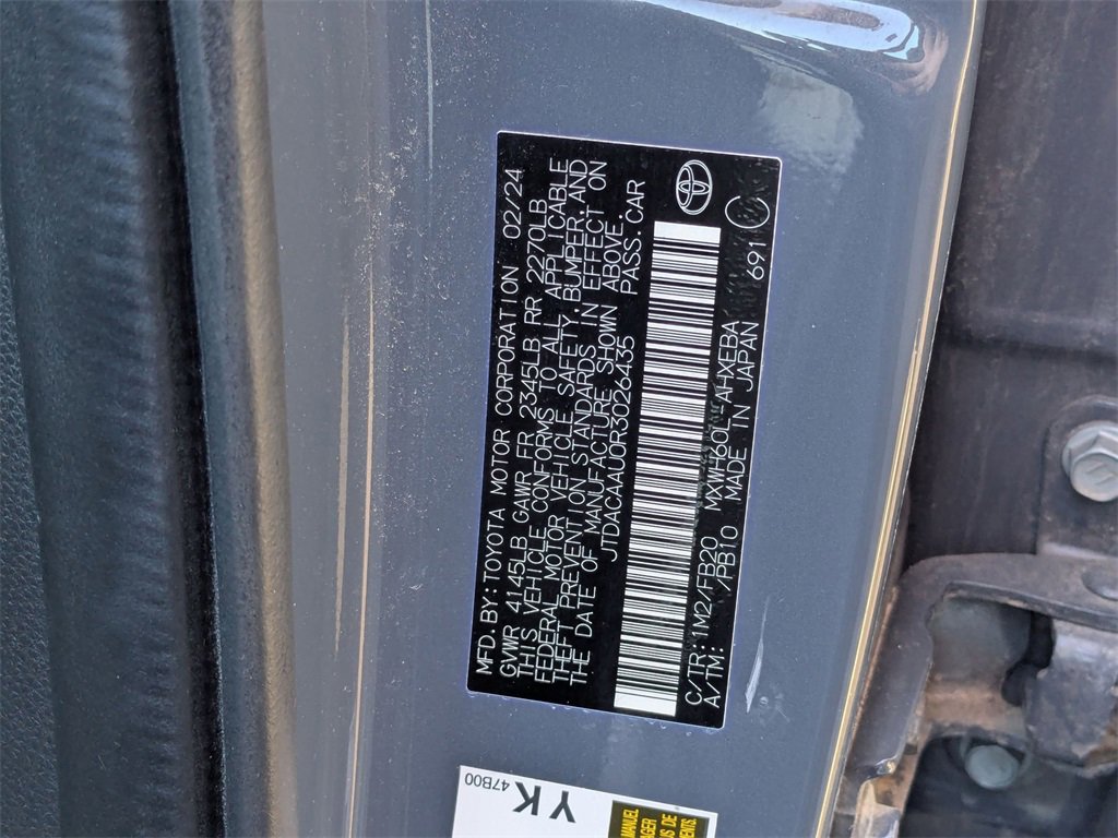 Used 2024 Toyota Prius LE image 37