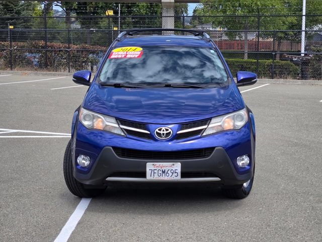 Used 2014 Toyota RAV4 XLE FWD image 2
