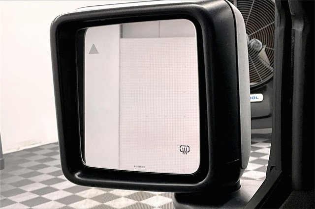 Used 2024 Jeep Gladiator Mojave w/ Technology Group image 31