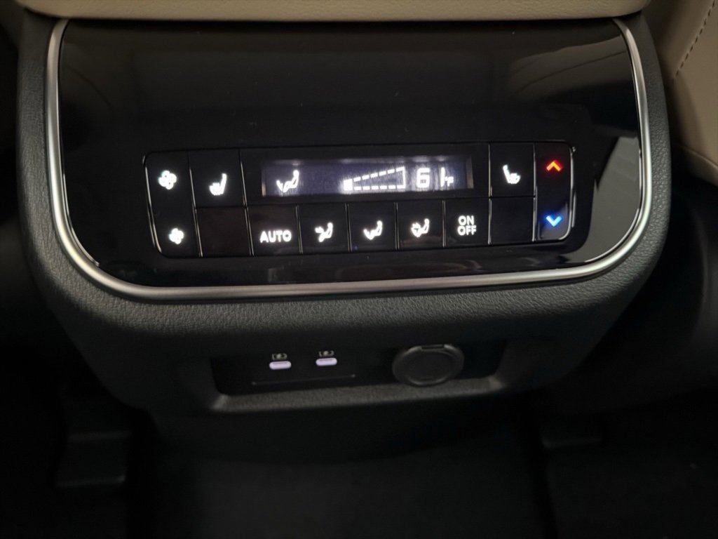 New 2026 INFINITI QX80 Pure image 30