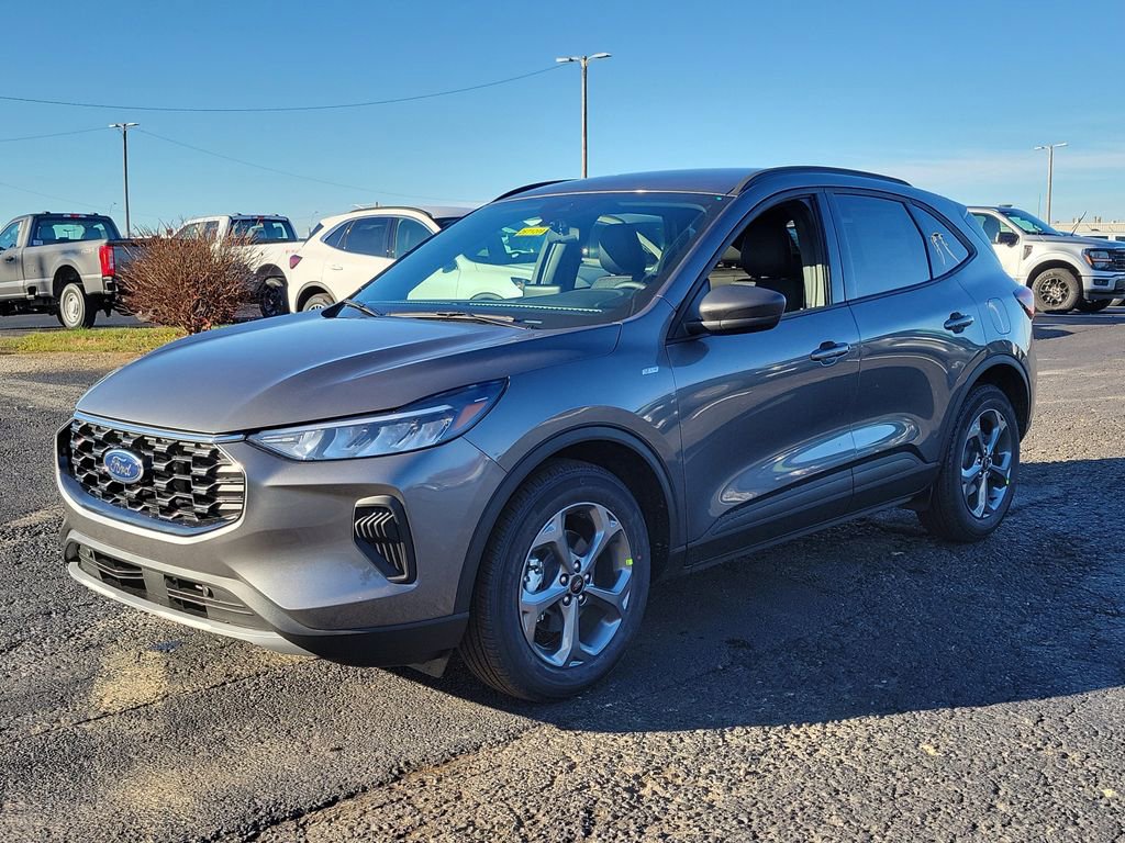 New 2026 Ford Escape ST-Line w/ Cold Weather Package image 8
