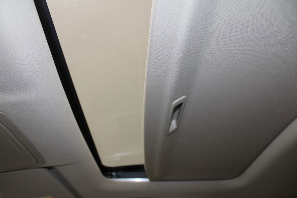 Used 2021 Honda CR-V Touring image 43