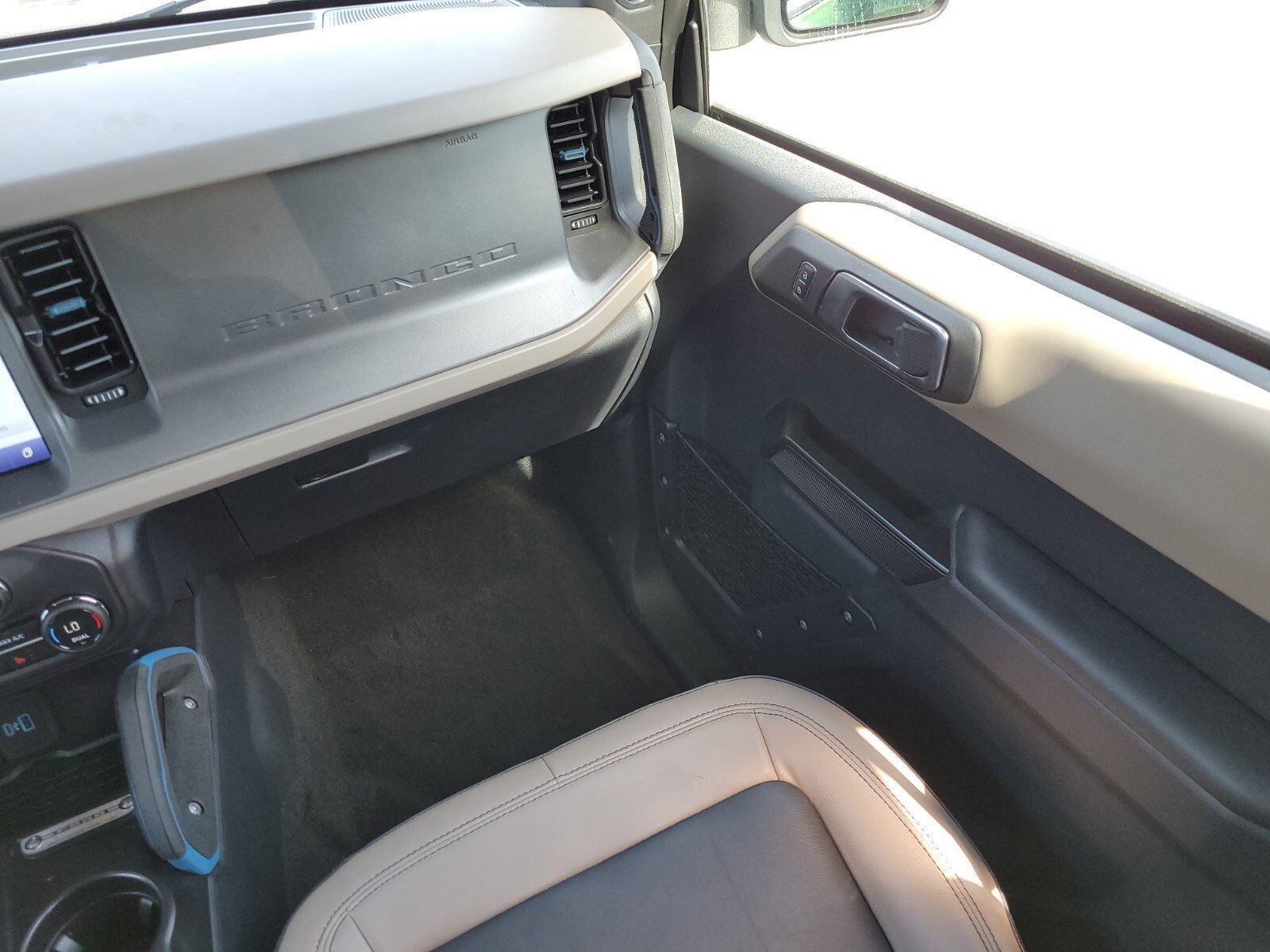 Used 2024 Ford Bronco Wildtrak image 16