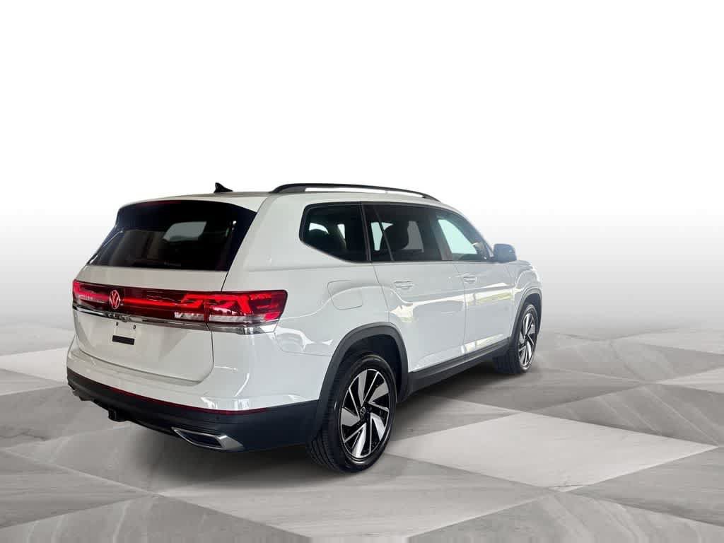 Used 2025 Volkswagen Atlas SE FWD image 8