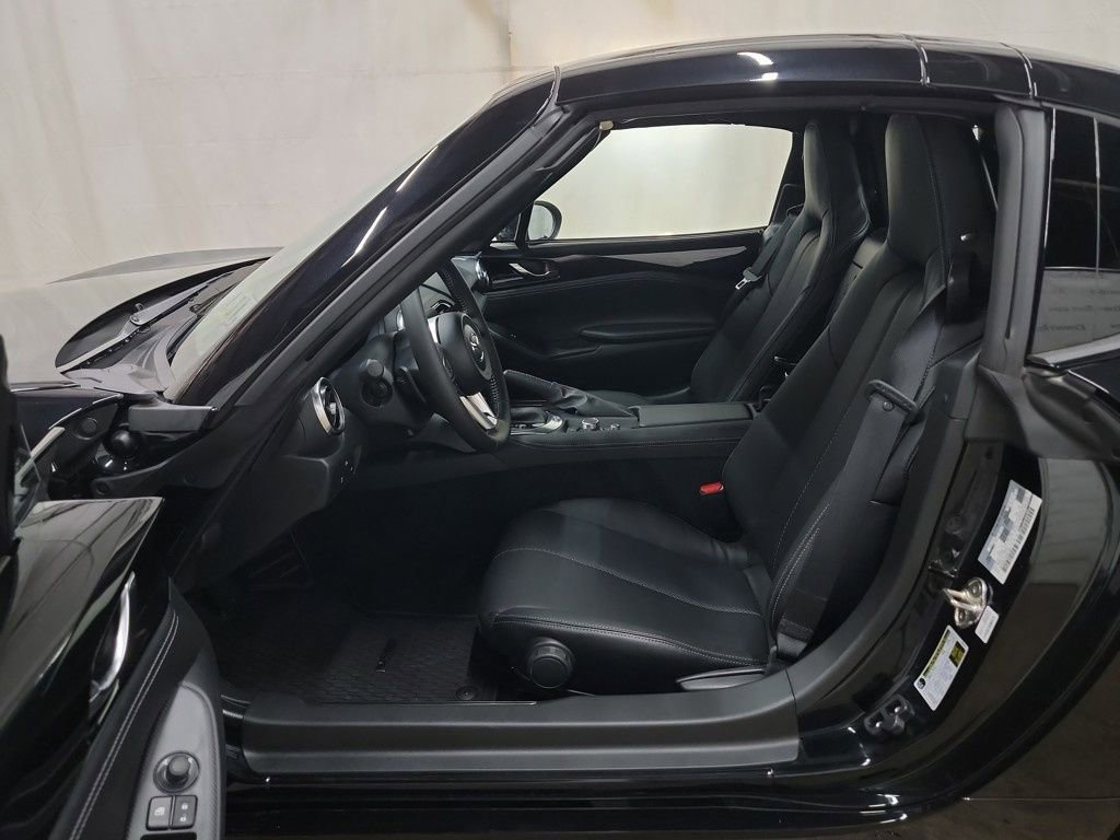 New 2025 MAZDA MX-5 Miata RF Grand Touring w/ Weather Package image 15