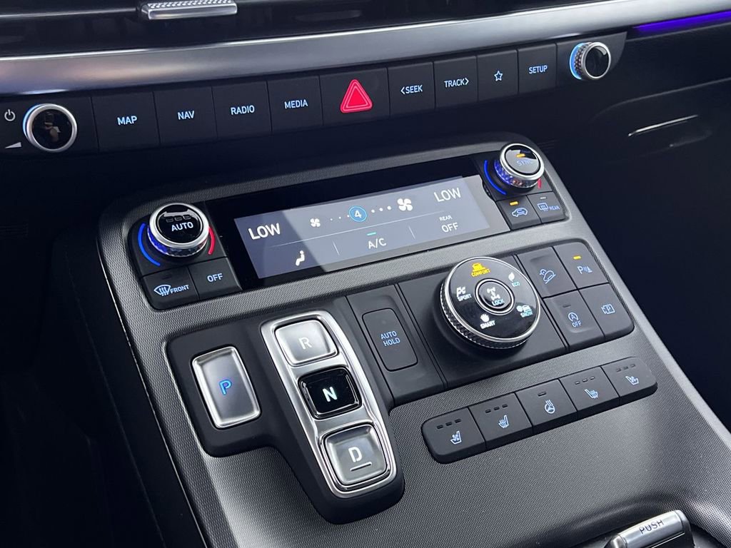 Used 2025 Hyundai Palisade Calligraphy image 30