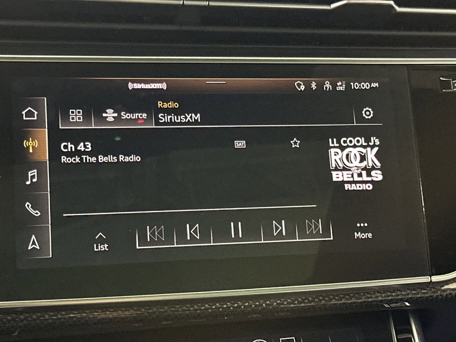 Used 2022 Audi SQ8 Prestige w/ Prestige Package image 28