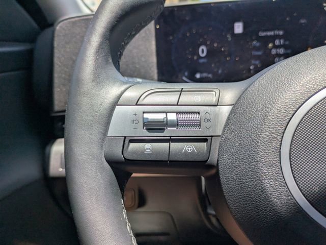 Used 2024 Hyundai Kona Limited FWD image 31
