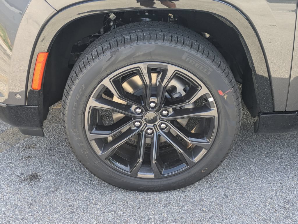 New 2026 Jeep Grand Wagoneer L Summit AWD/4WD image 11
