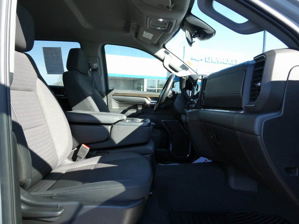 Certified 2024 Chevrolet Silverado 1500 LT image 13