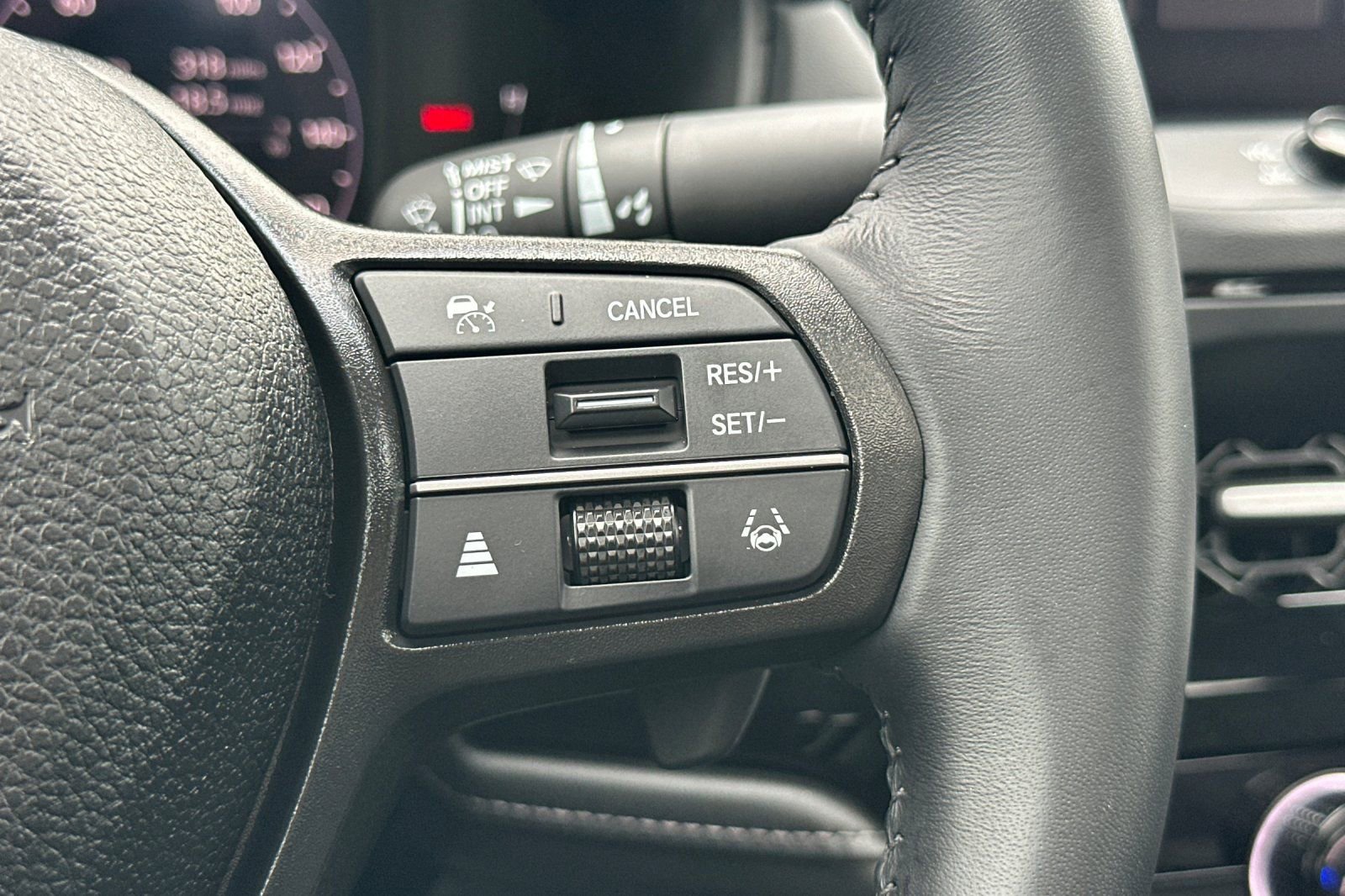 Used 2025 Honda Accord Sport image 28