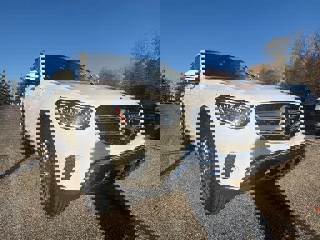 Used 2022 Mercedes-Benz GLC 300 4MATIC