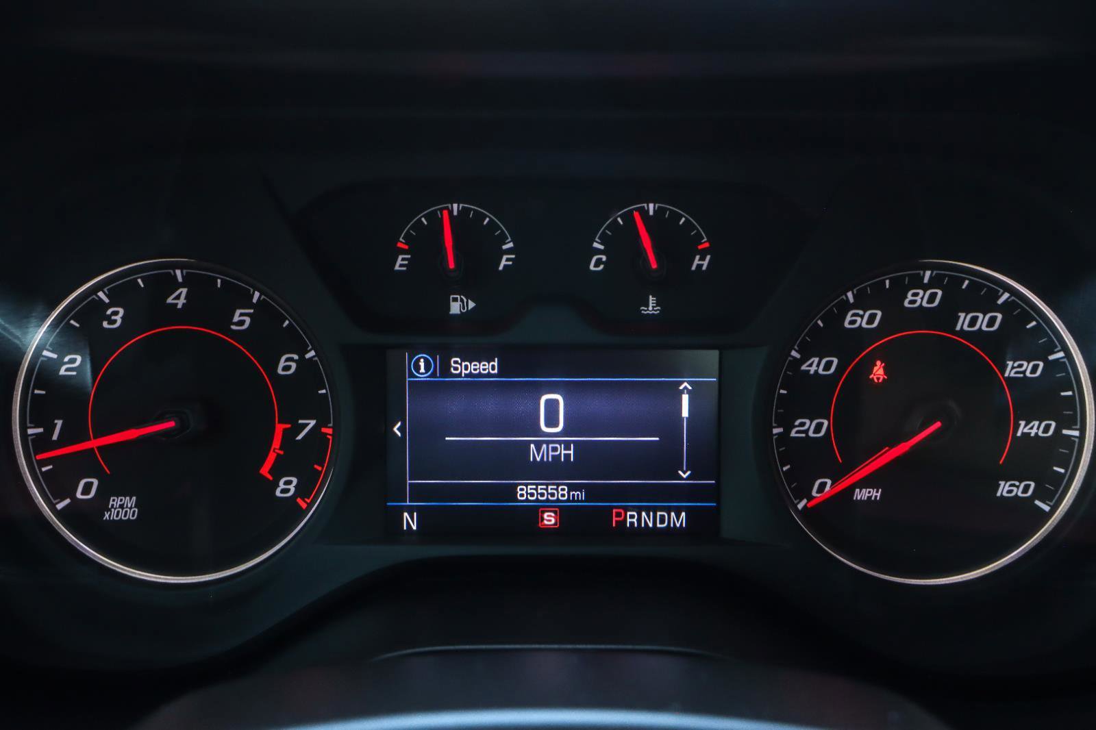 Used 2021 Chevrolet Camaro LS RWD image 6