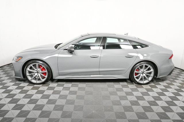 New 2026 Audi RS 7 Performance image 32
