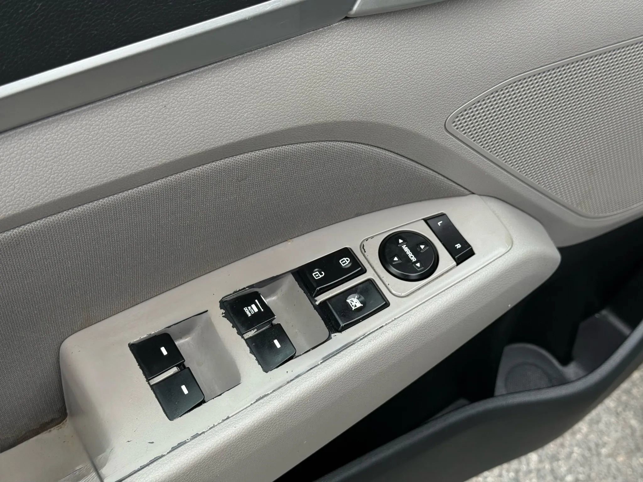 Used 2020 Hyundai Elantra SEL image 20