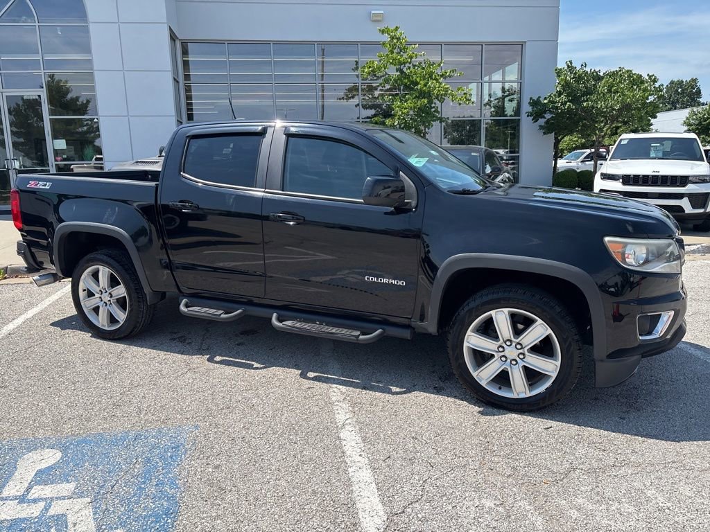 Used 2015 Chevrolet Colorado Z71 AWD/4WD image 34