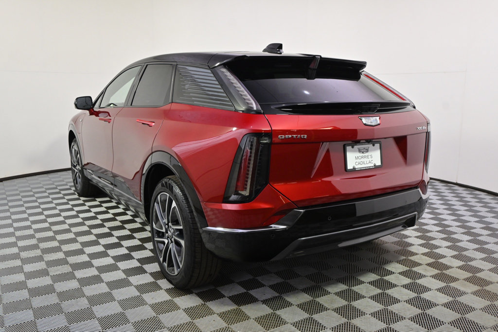 New 2026 Cadillac Optiq Sport 1 w/ LPO, Floor Liner Package AWD/4WD image 4