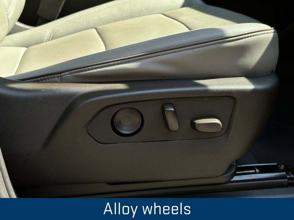 Certified 2023 GMC Yukon SLT image 26