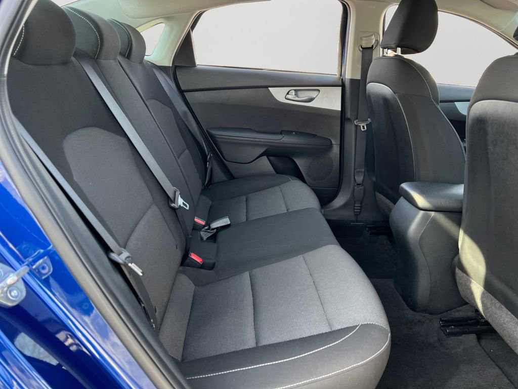 Used 2023 Kia Forte LXS image 8