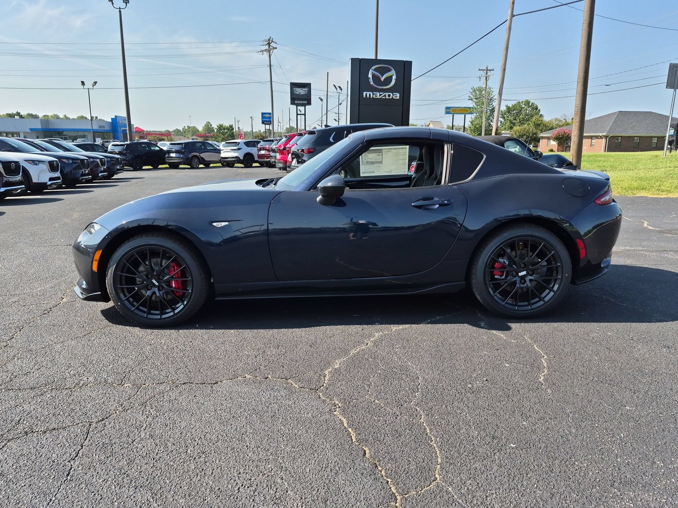 New 2026 MAZDA MX-5 Miata RF Club w/ Interior Package RWD image 2