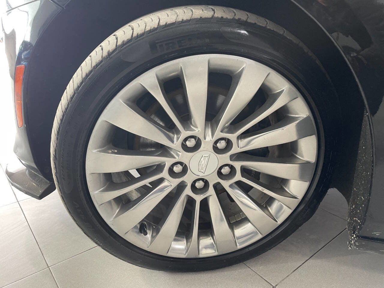 Used 2019 Cadillac CTS Luxury image 10