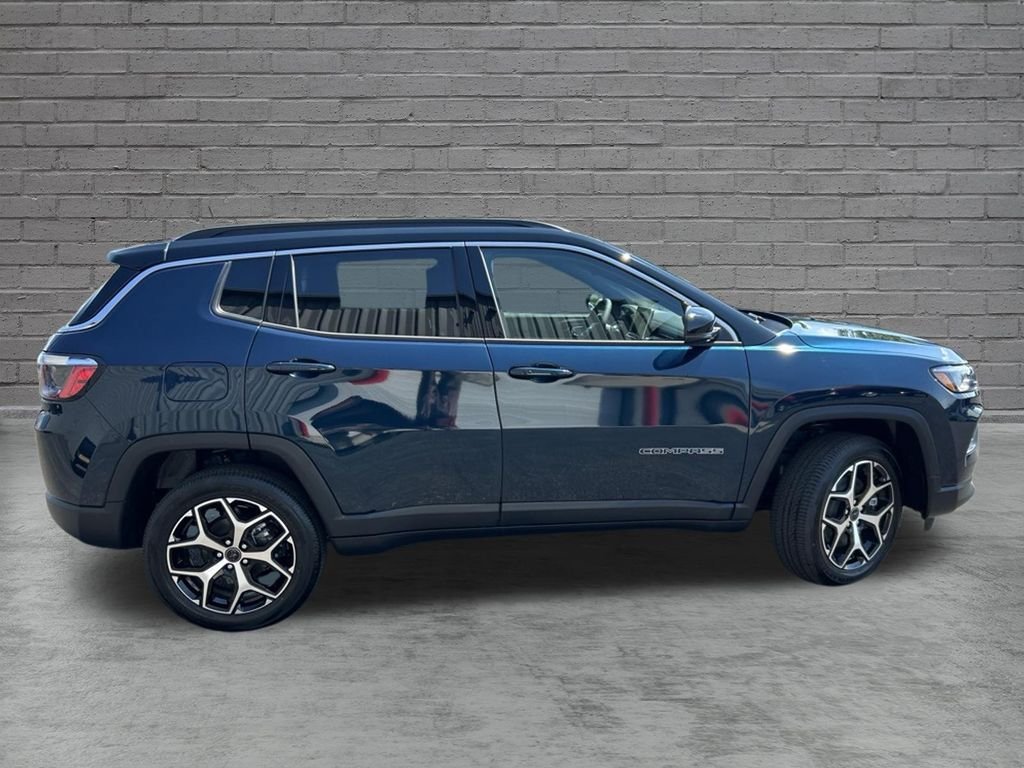 New 2026 Jeep Compass Limited AWD/4WD image 9