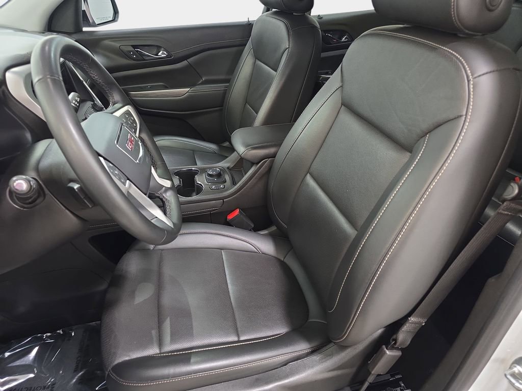 Used 2023 GMC Acadia SLT AWD/4WD image 13