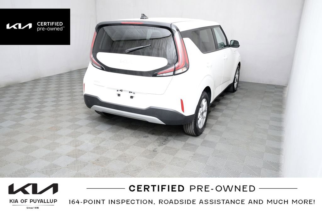 Certified 2025 Kia Soul LX FWD image 6