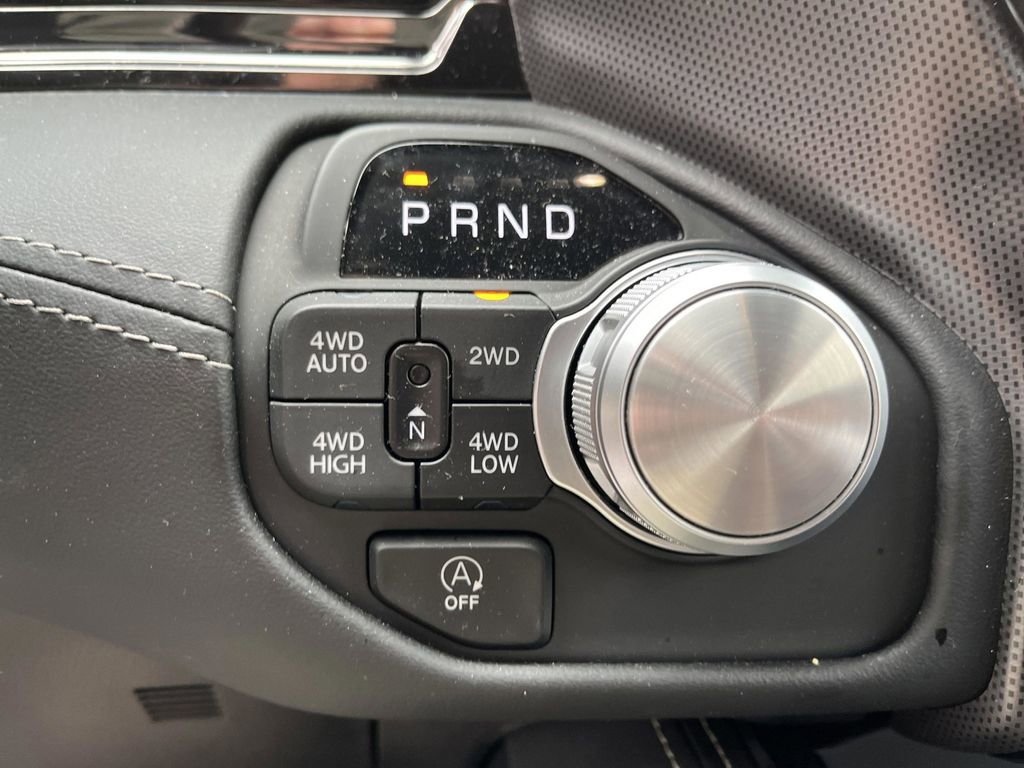 Certified 2025 RAM 1500 Limited w/ Trailer Tow Group image 24