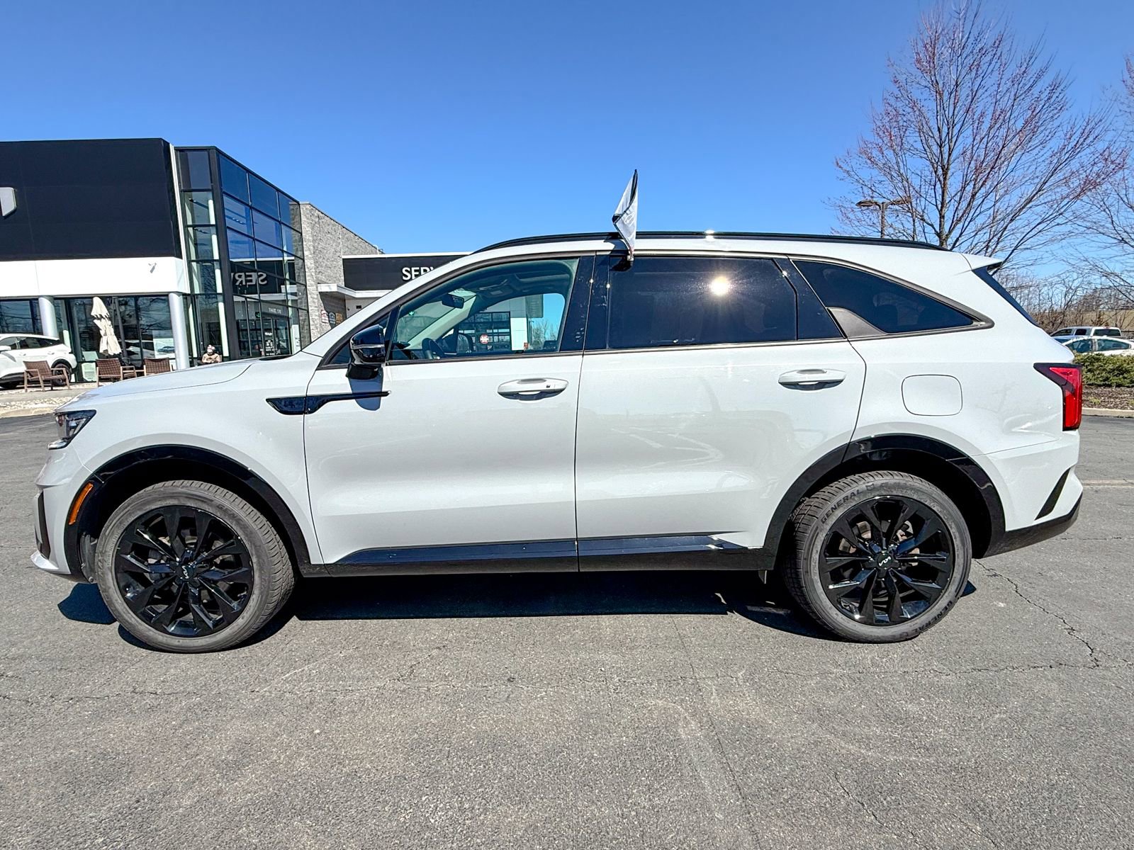 Certified 2023 Kia Sorento SX image 10